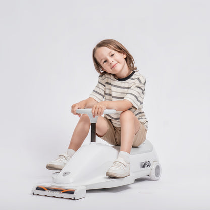 VroomClean™ – Le Porteur Aspirateur Interactif pour Enfants